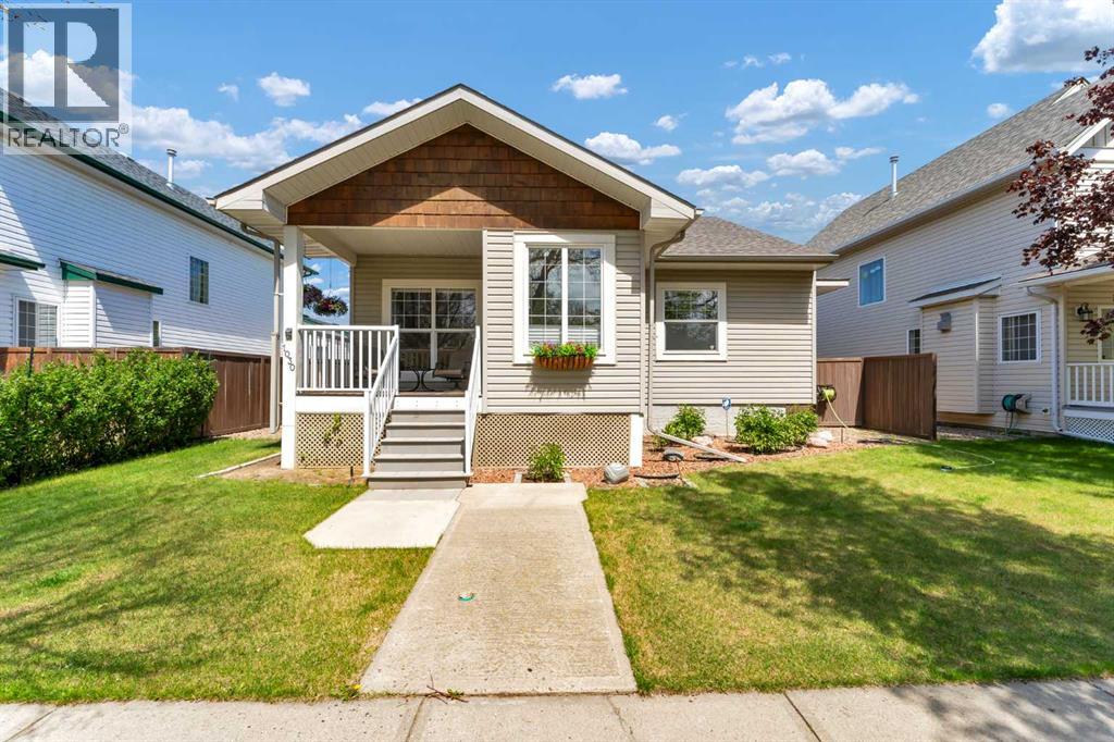 1030 5 Street SE - 3