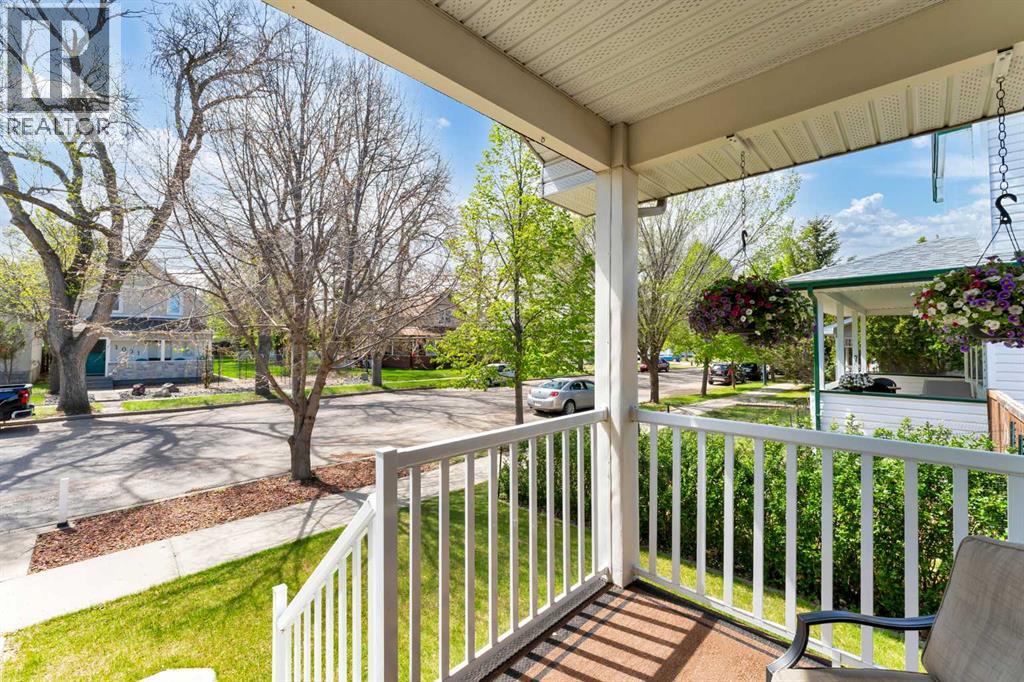 1030 5 Street SE - 4