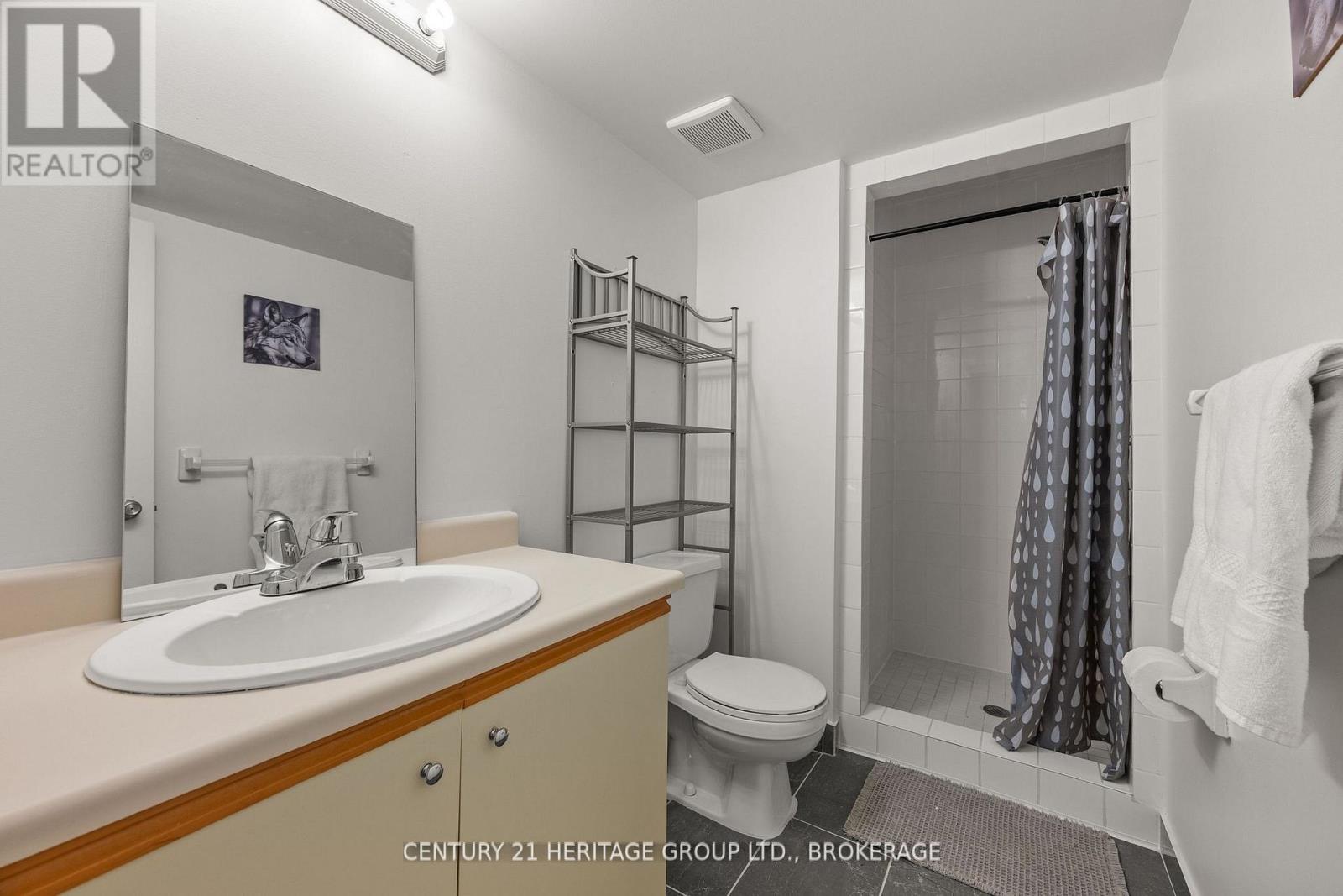 #202 561 ARMSTRONG ROAD - 11