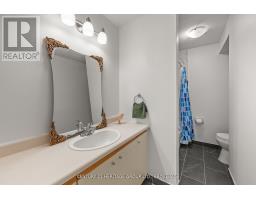 202 - 561 Armstrong Road, Kingston, ON K7M8J9 Photo 17