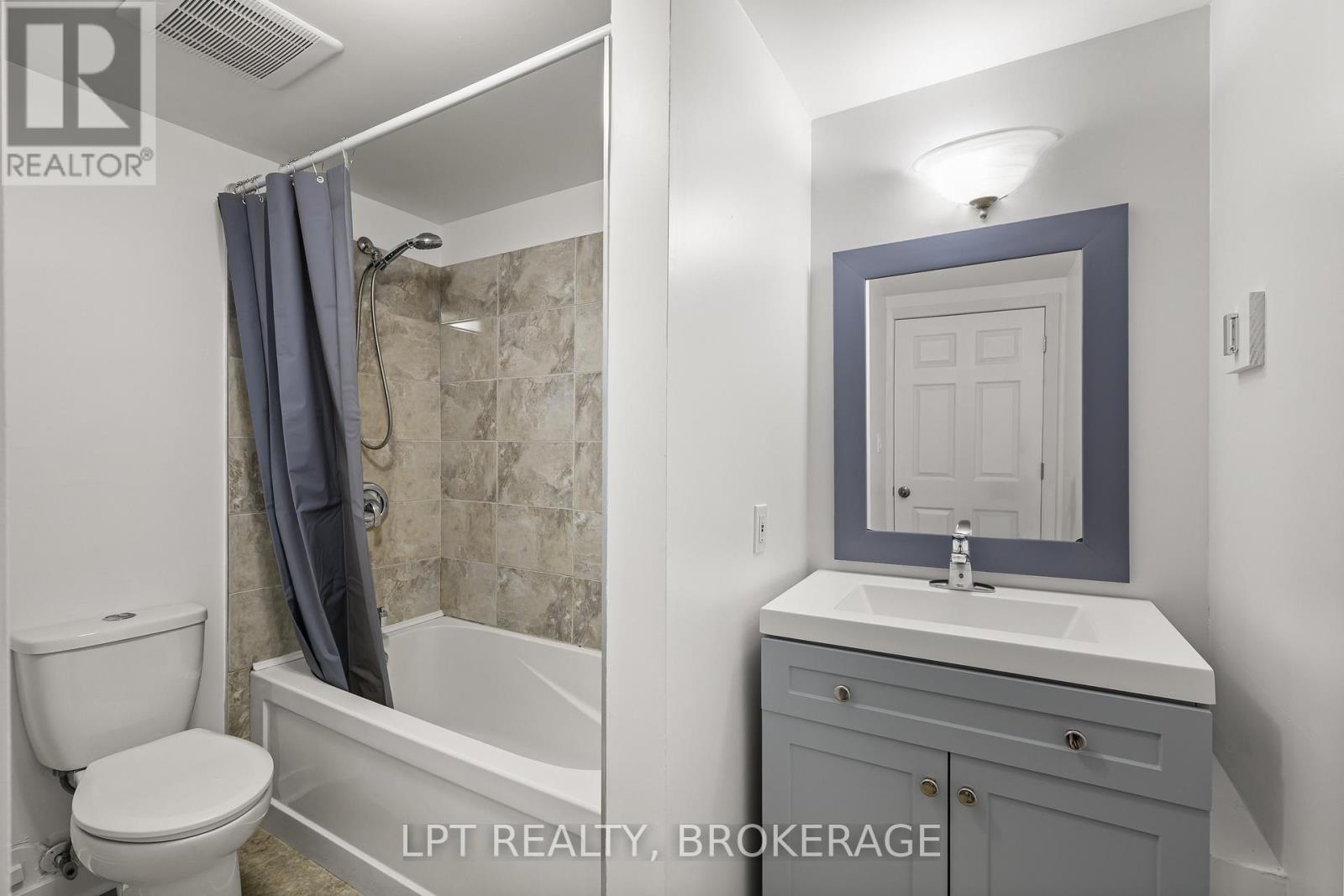 #107 310 KINGSDALE AVENUE - 15