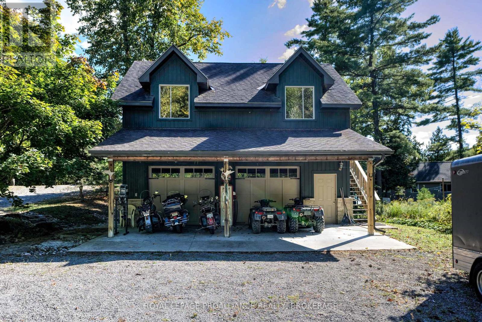 441 B MACCOMISH LANE - 44