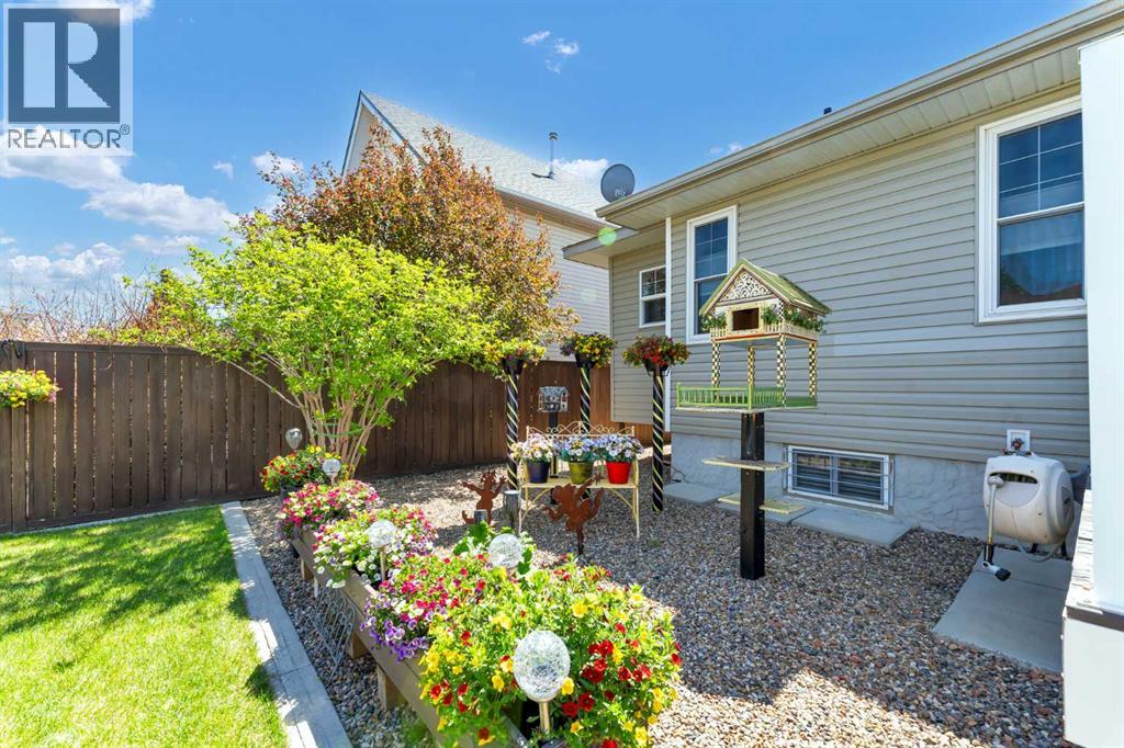 1030 5 Street SE - 42