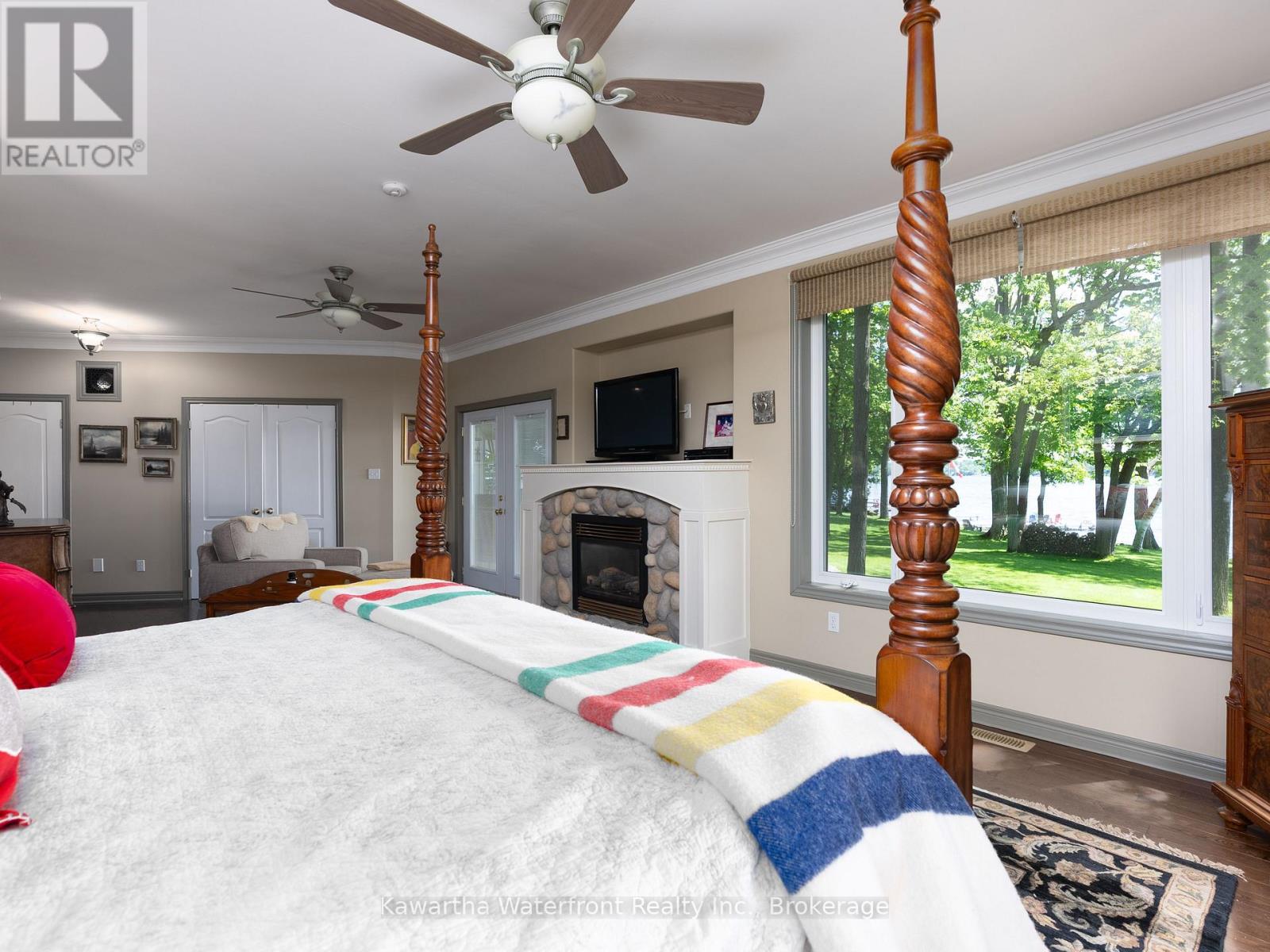 12 EDGEWOOD DRIVE - 17
