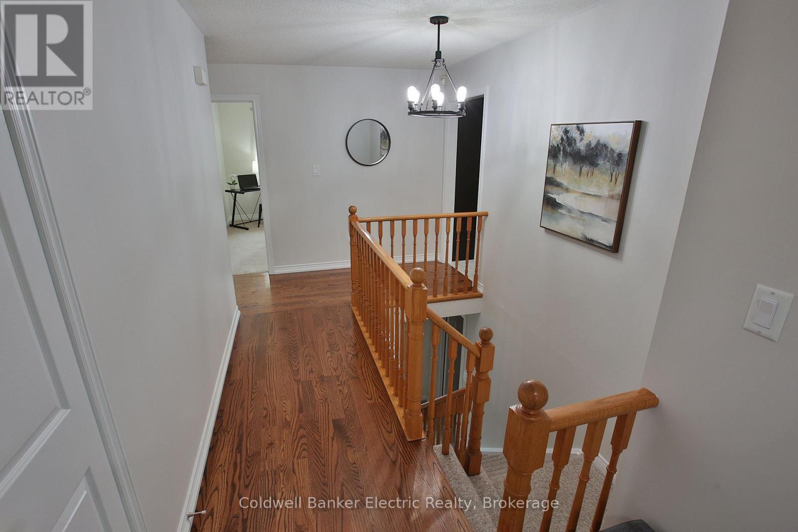1830 STRATTON AVENUE - 4