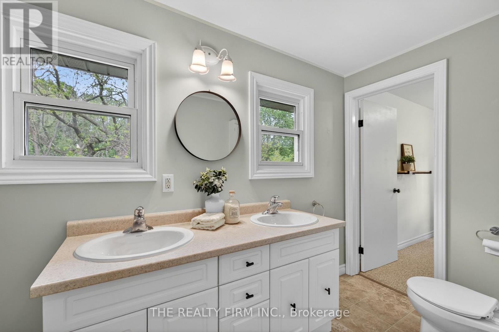 293 CARRIE STREET - 27
