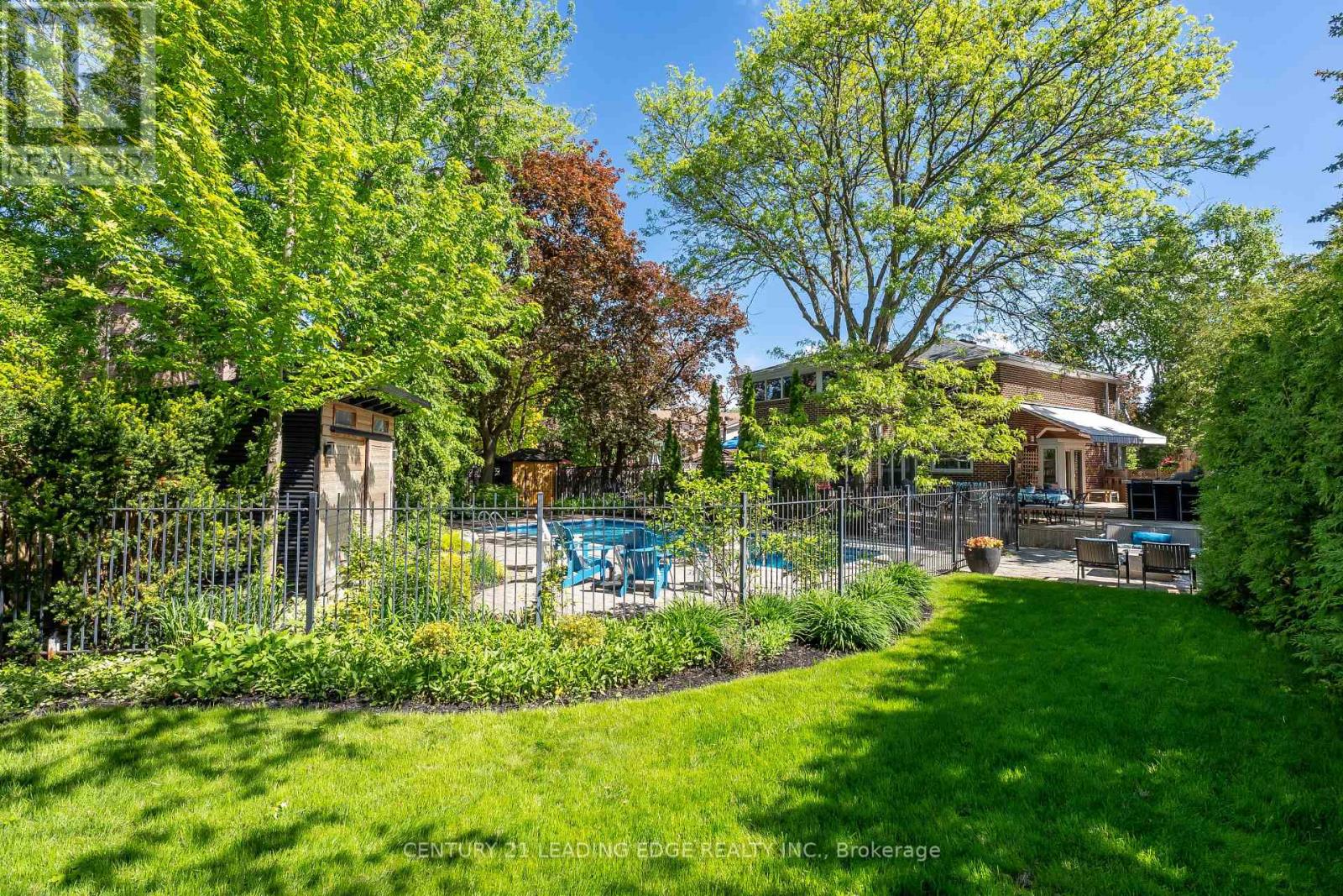 20 SOLWAY COURT - 48