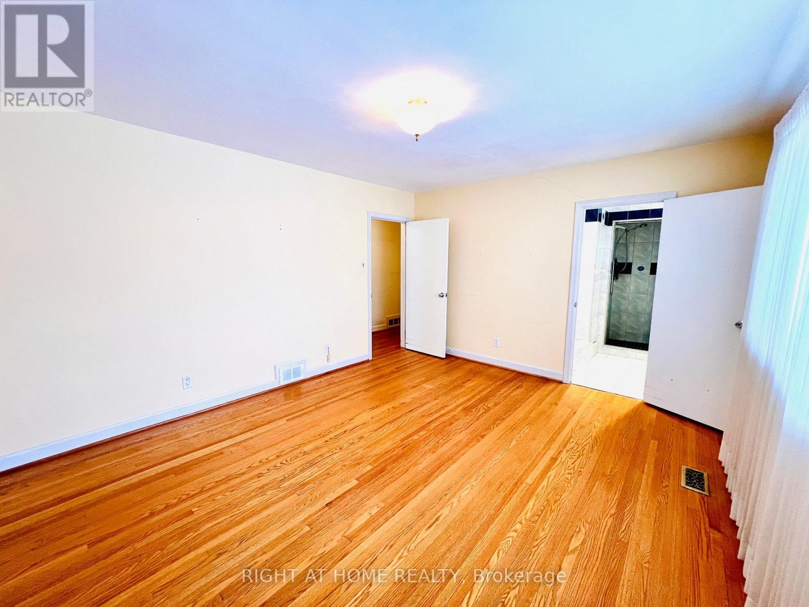 77 RIVERSIDE BOULEVARD - 27