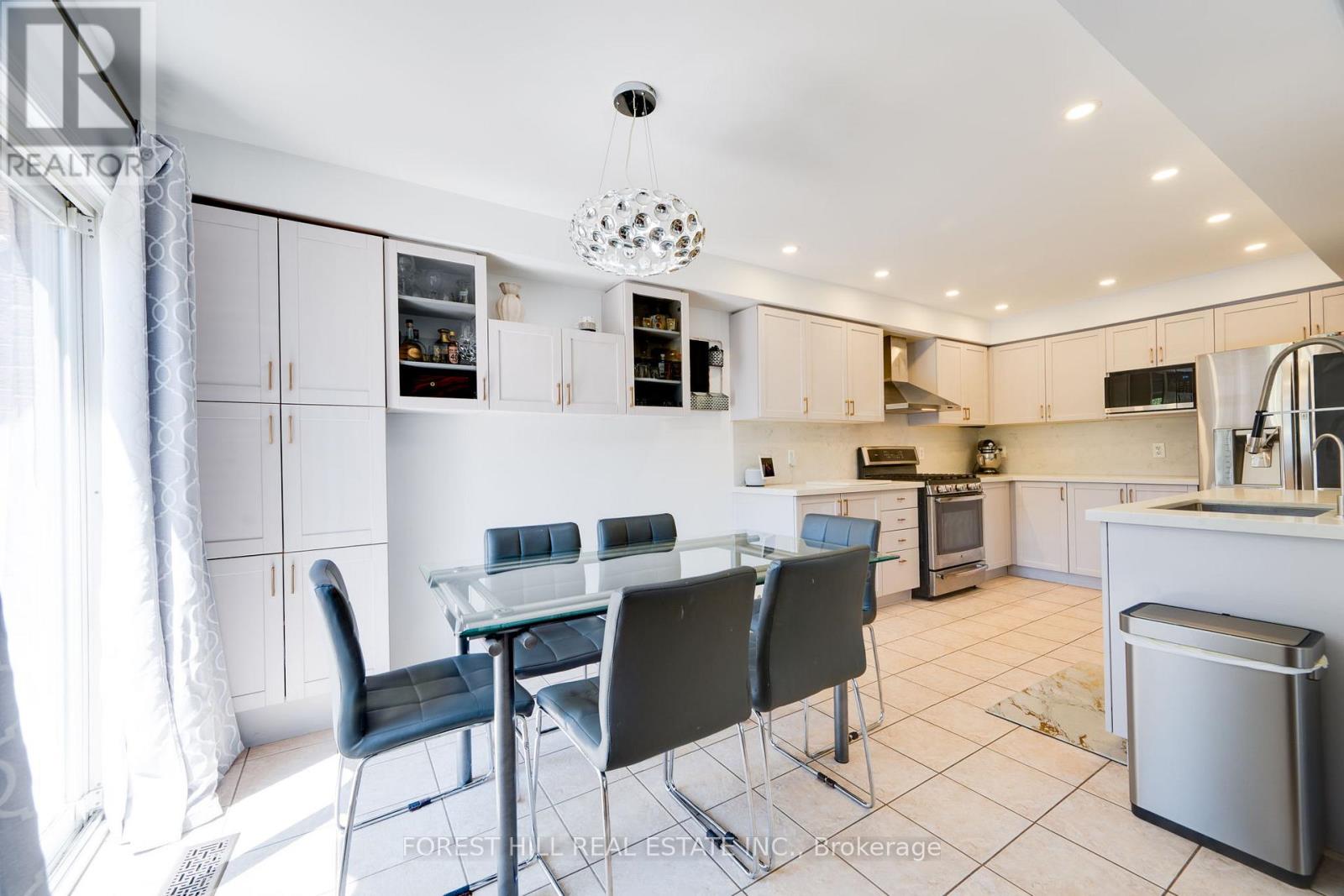 59 BANBROOKE CRESCENT - 5