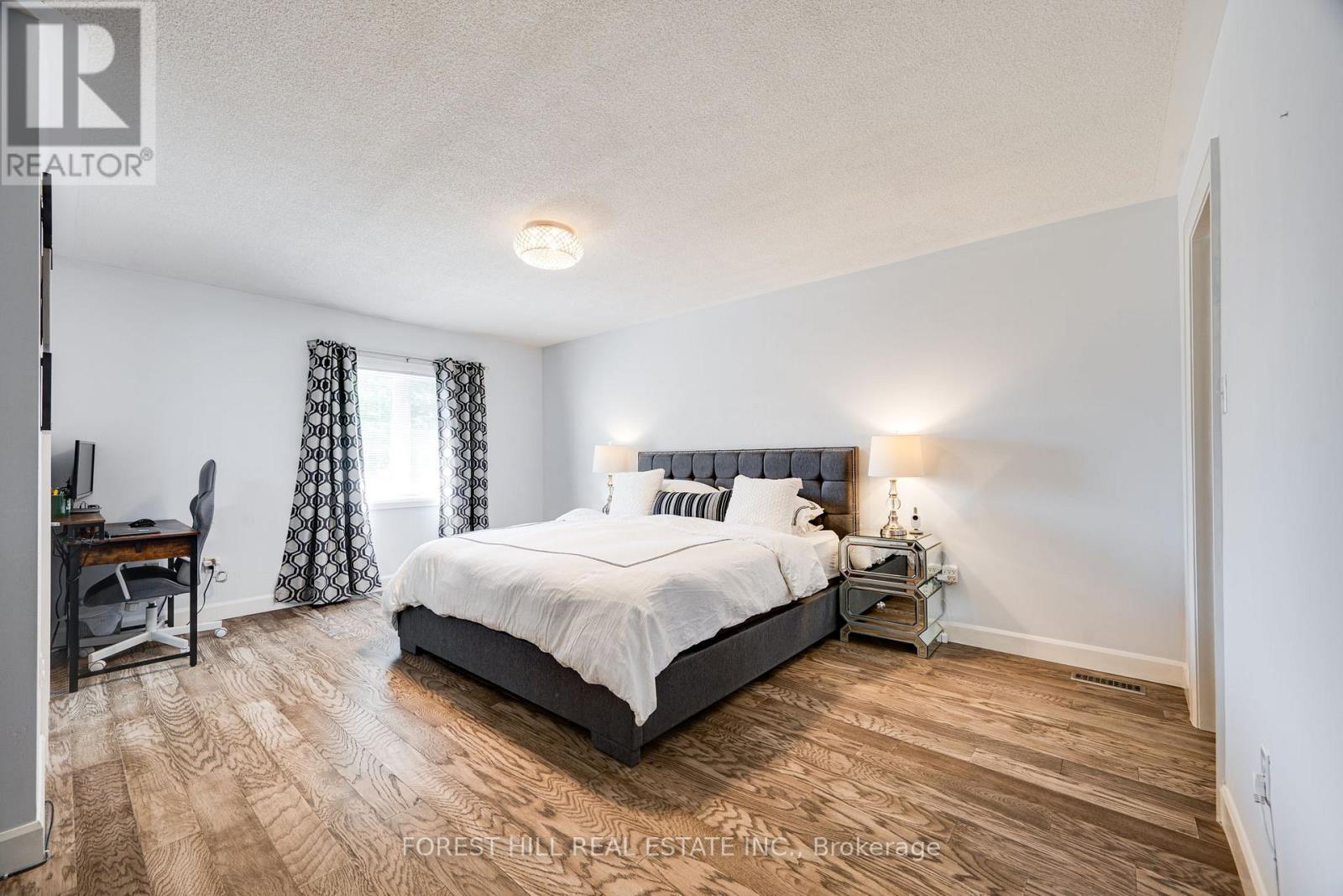 59 BANBROOKE CRESCENT - 13