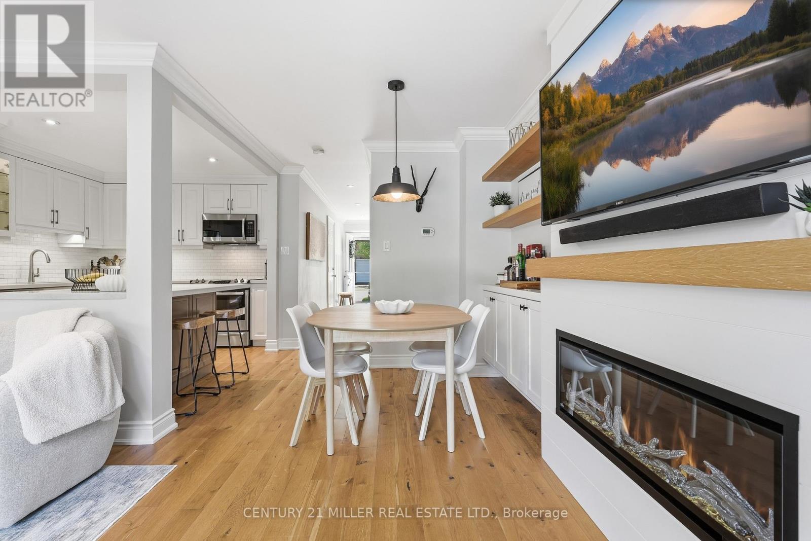 #66 1951 RATHBURN ROAD E - 14