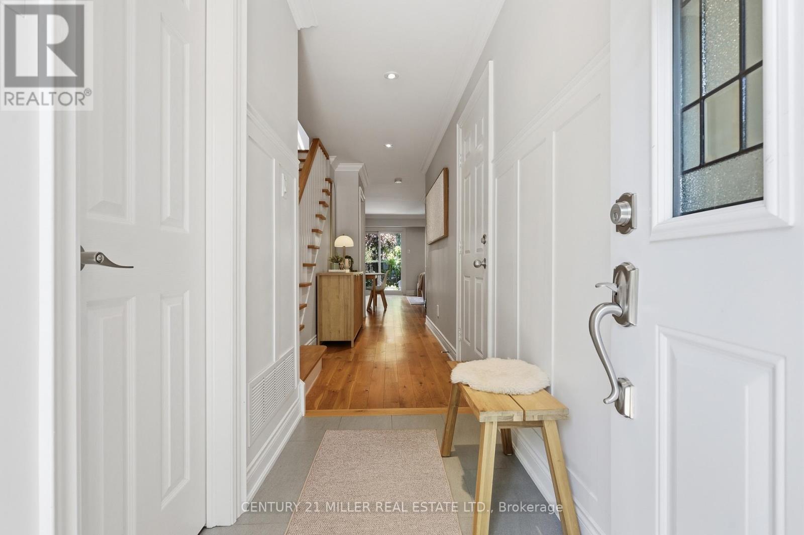 #66 1951 RATHBURN ROAD E - 6