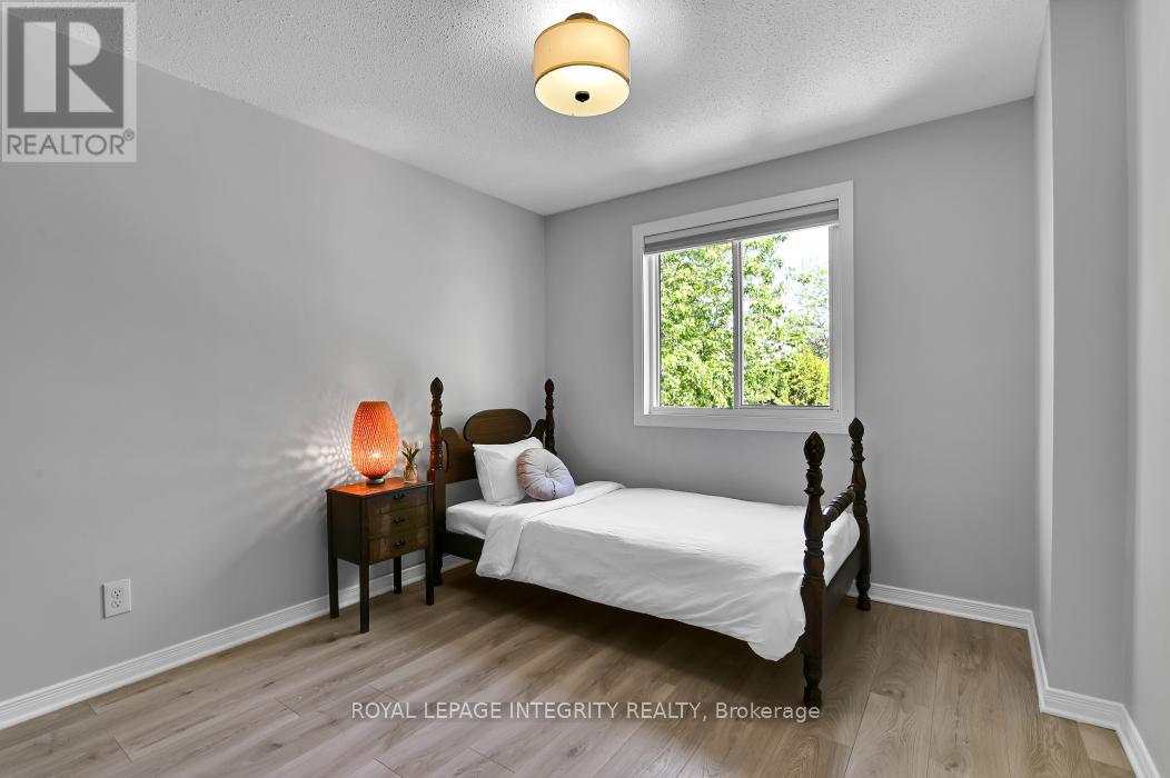 #95 6812 BILBERRY DRIVE - 19
