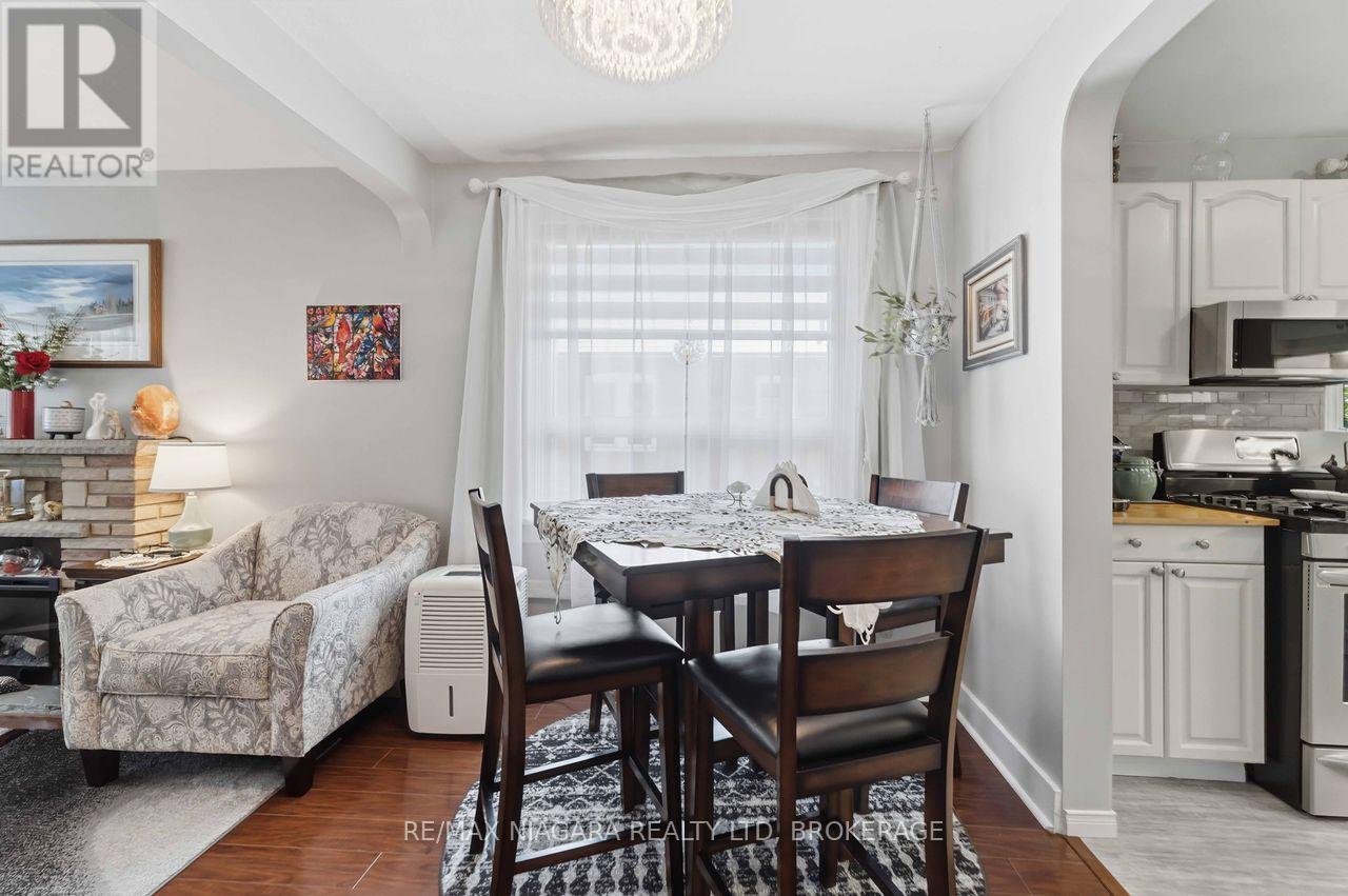 86 CLARE AVENUE - 25