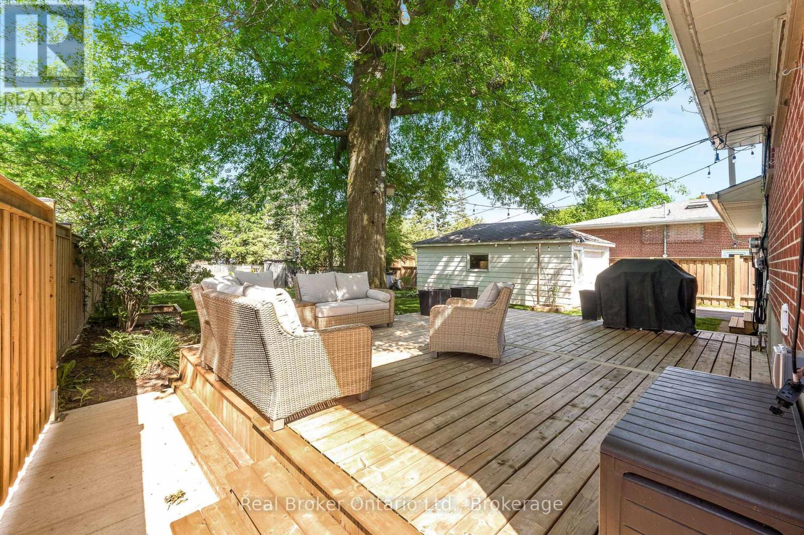 377 DUNCOMBE DRIVE - 29