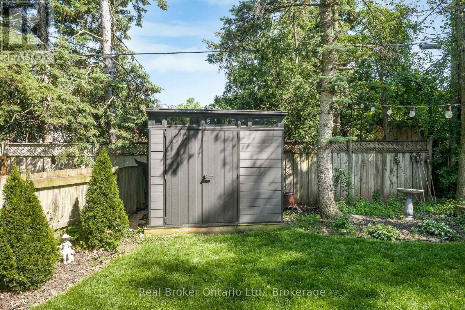 377 DUNCOMBE DRIVE - 35