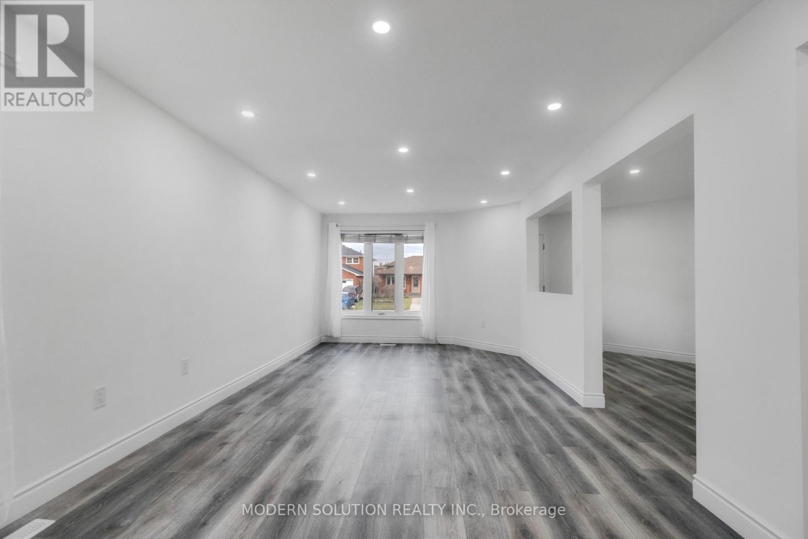168 FUSILIER DRIVE - 12