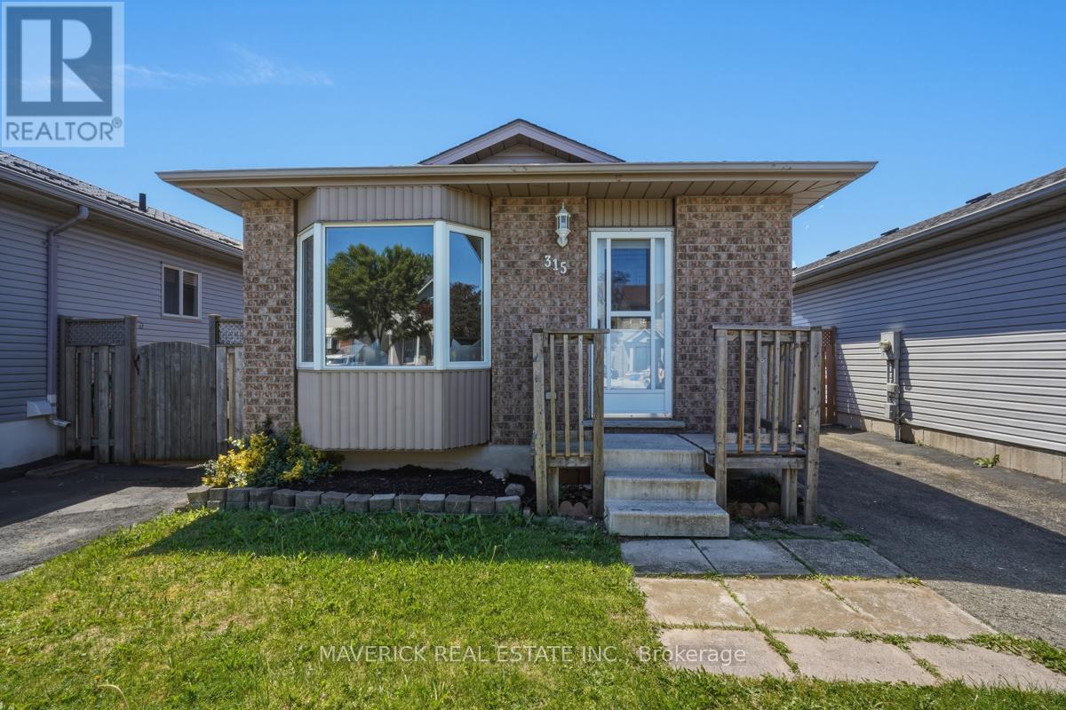 315 SIMPSON CRESCENT - Image 3