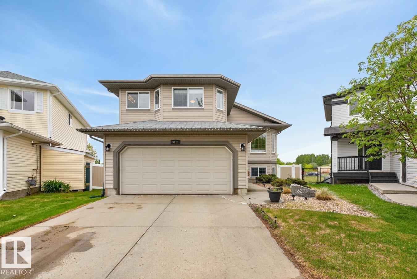 3211 47 ST - Image 2