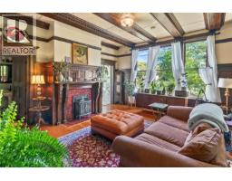 1171 Rockland Ave, Victoria, BC V8V3H8 Photo 20