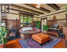1171 Rockland Ave, Victoria, BC V8V3H8 Photo 18