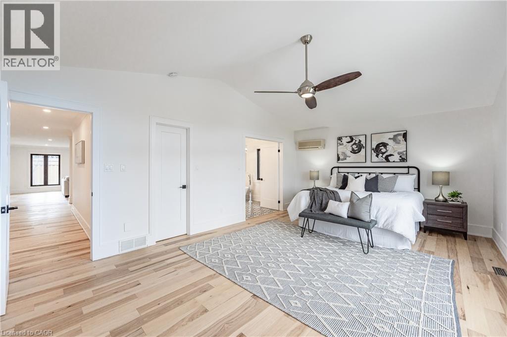 175 BLUEBELL Crescent - 21