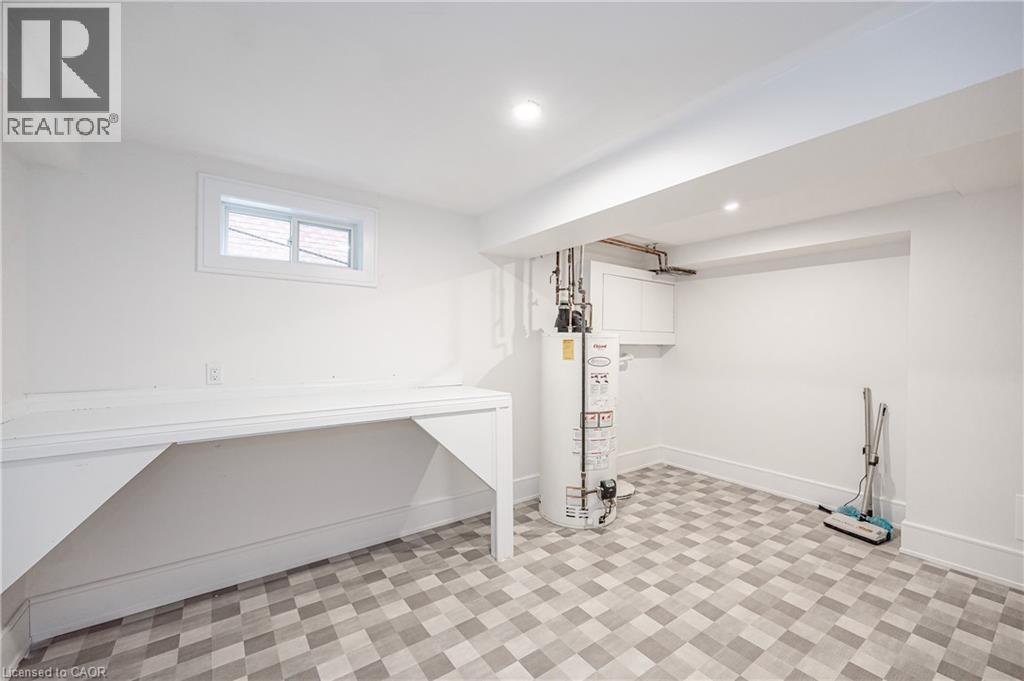 175 BLUEBELL Crescent - 42