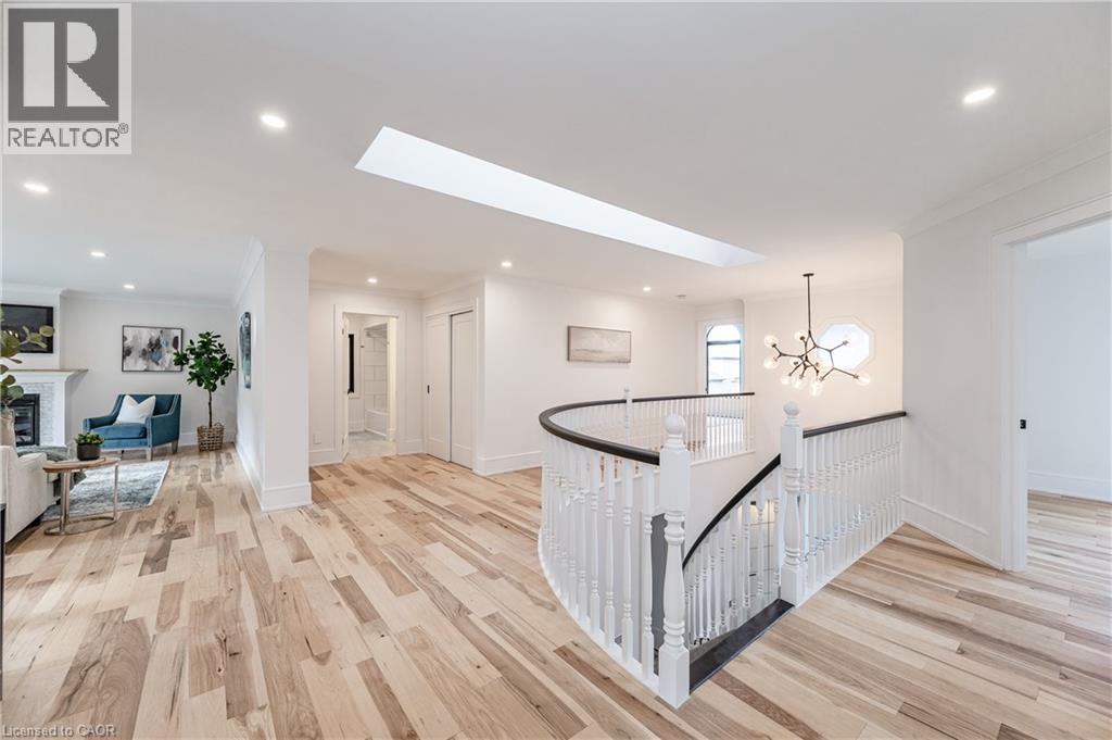 175 BLUEBELL Crescent - 5