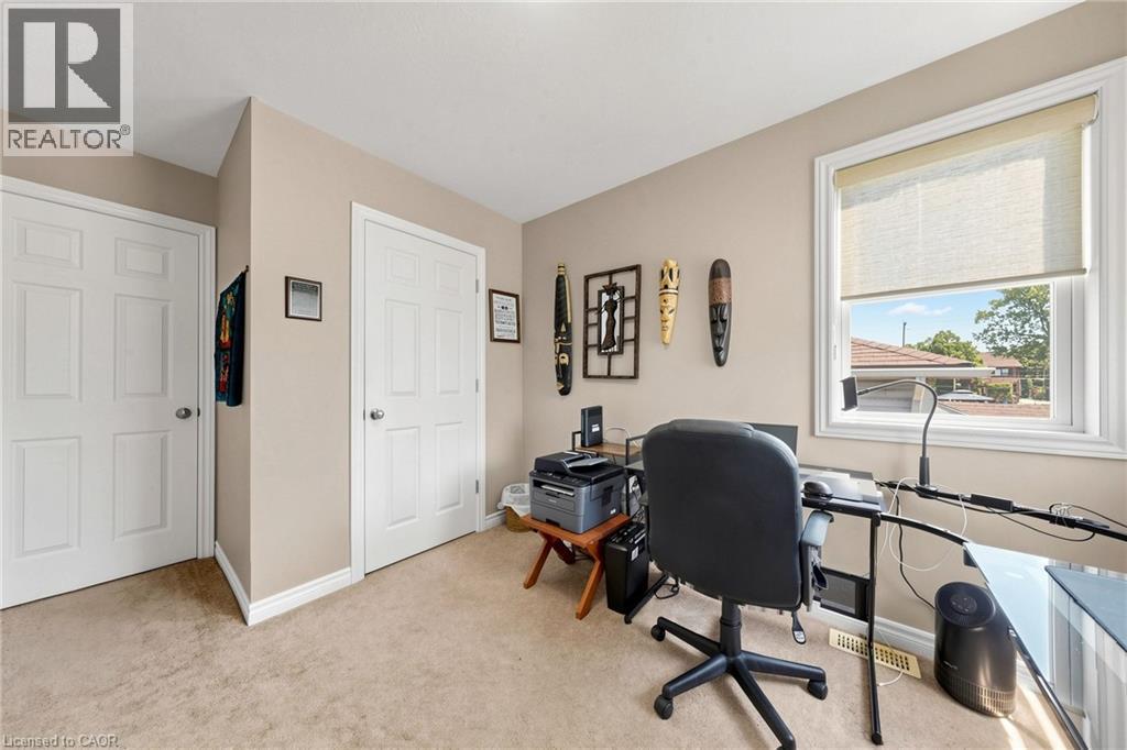 7 WINDERMERE Avenue - 24