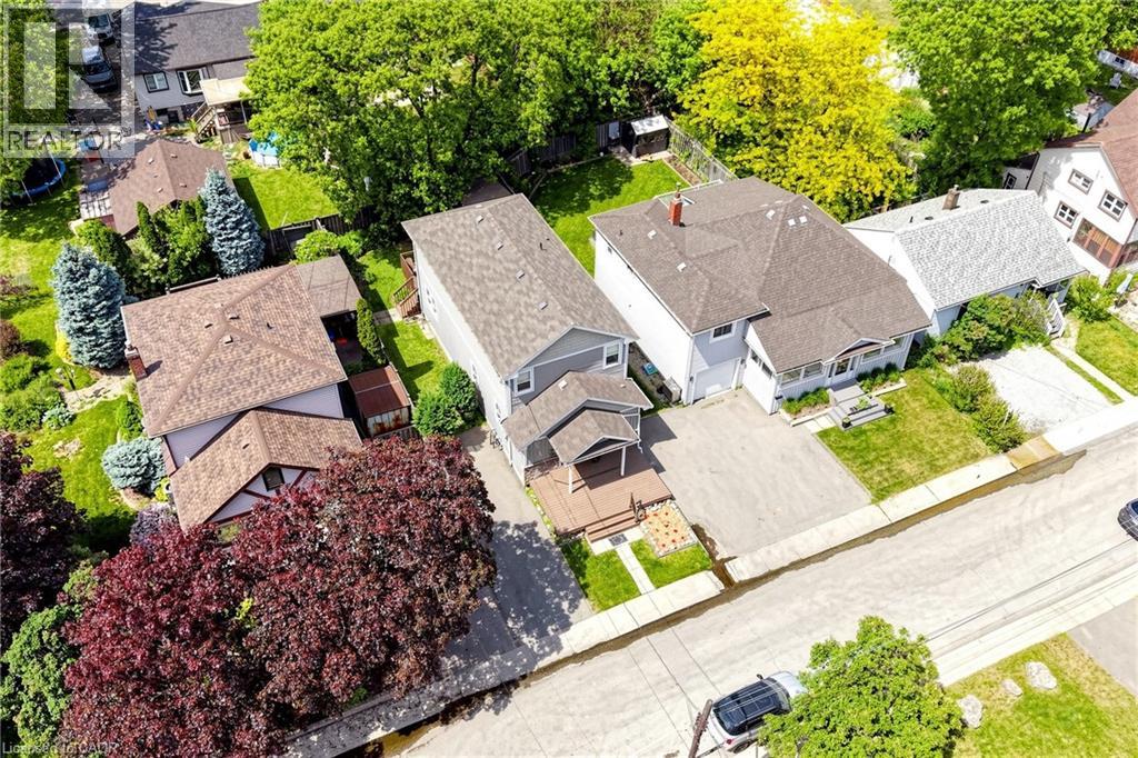 7 WINDERMERE Avenue - 33