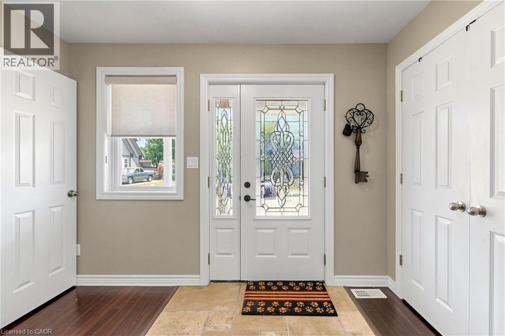 7 WINDERMERE Avenue - 4