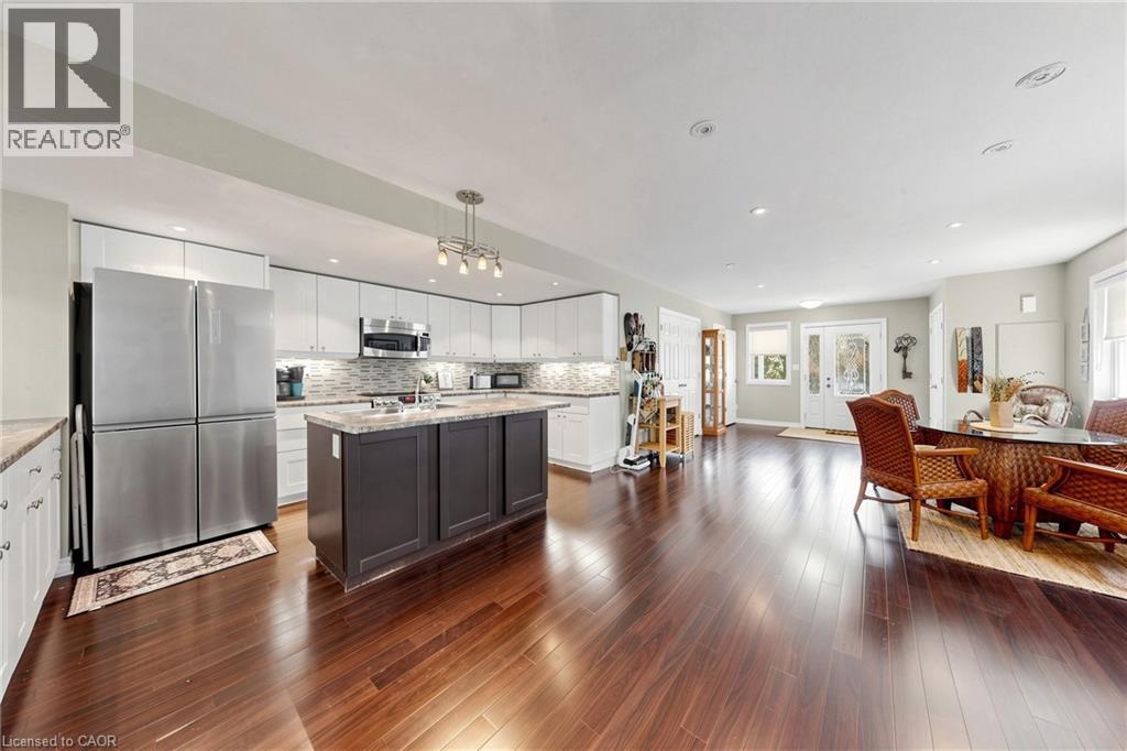 7 WINDERMERE Avenue - 7