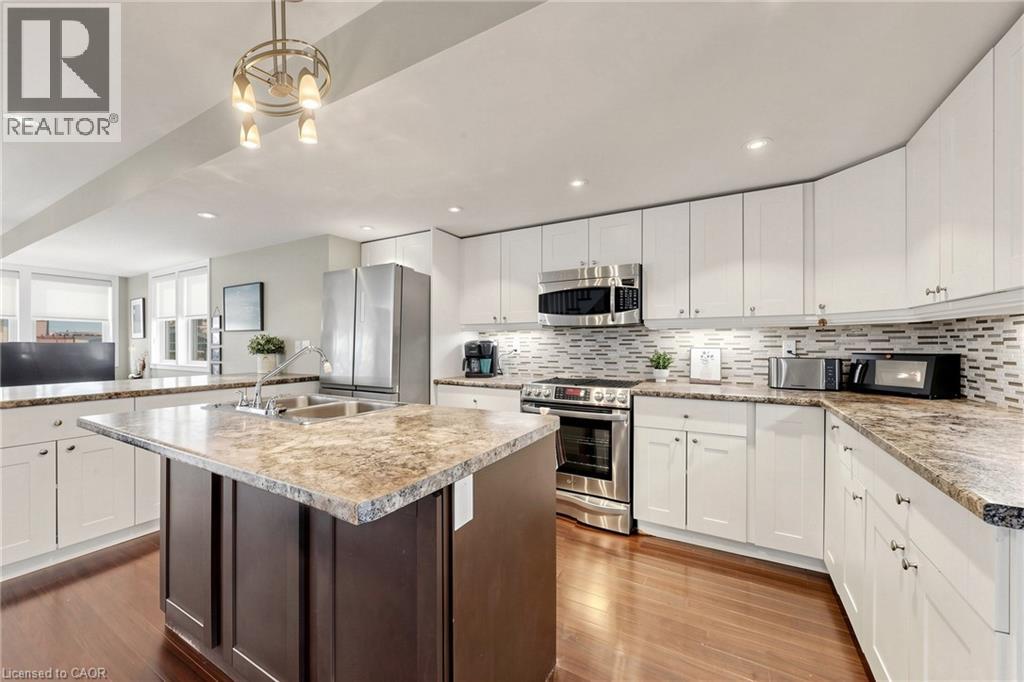 7 WINDERMERE Avenue - 9