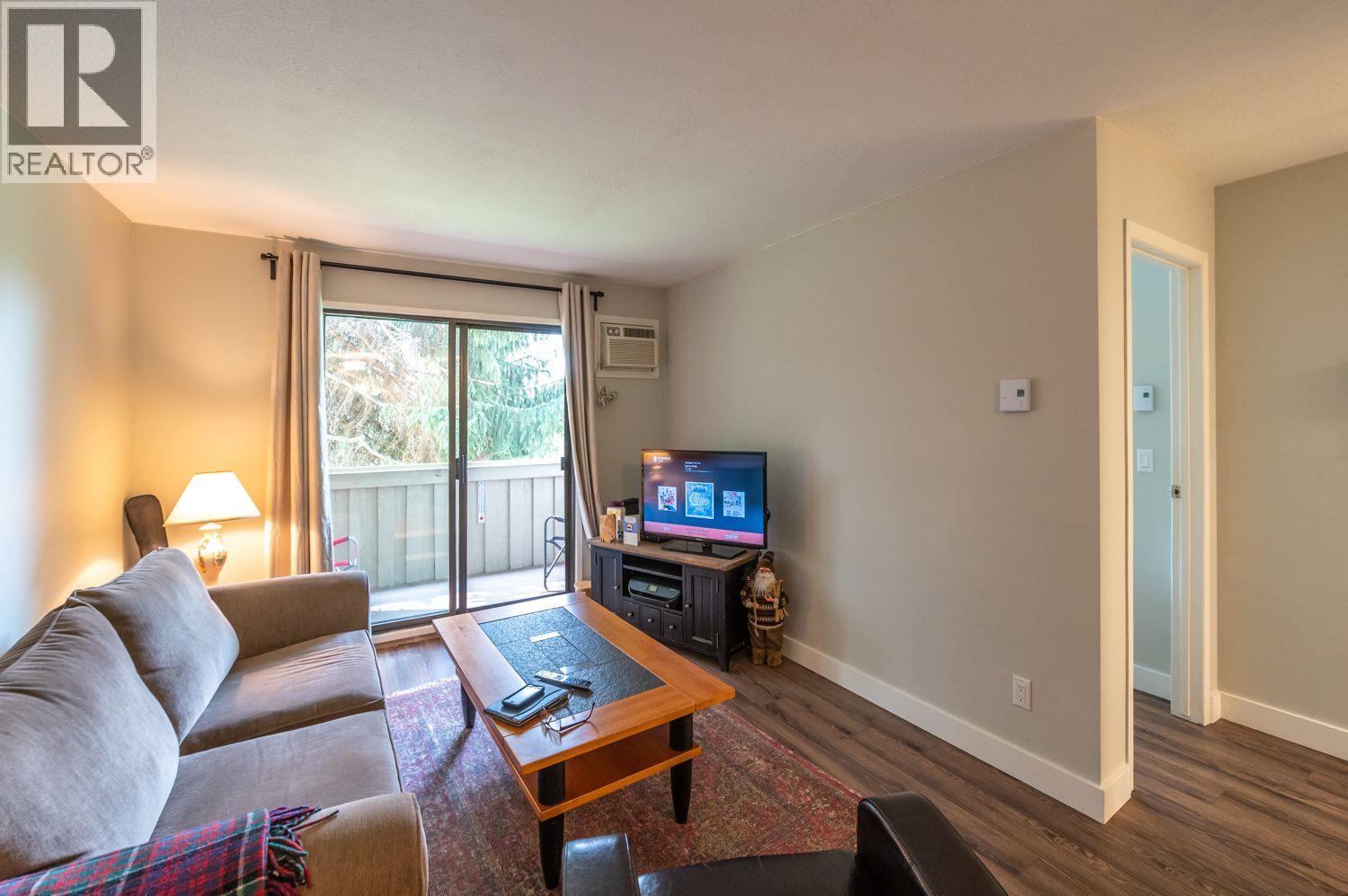 #201 150 Skaha Place - 2