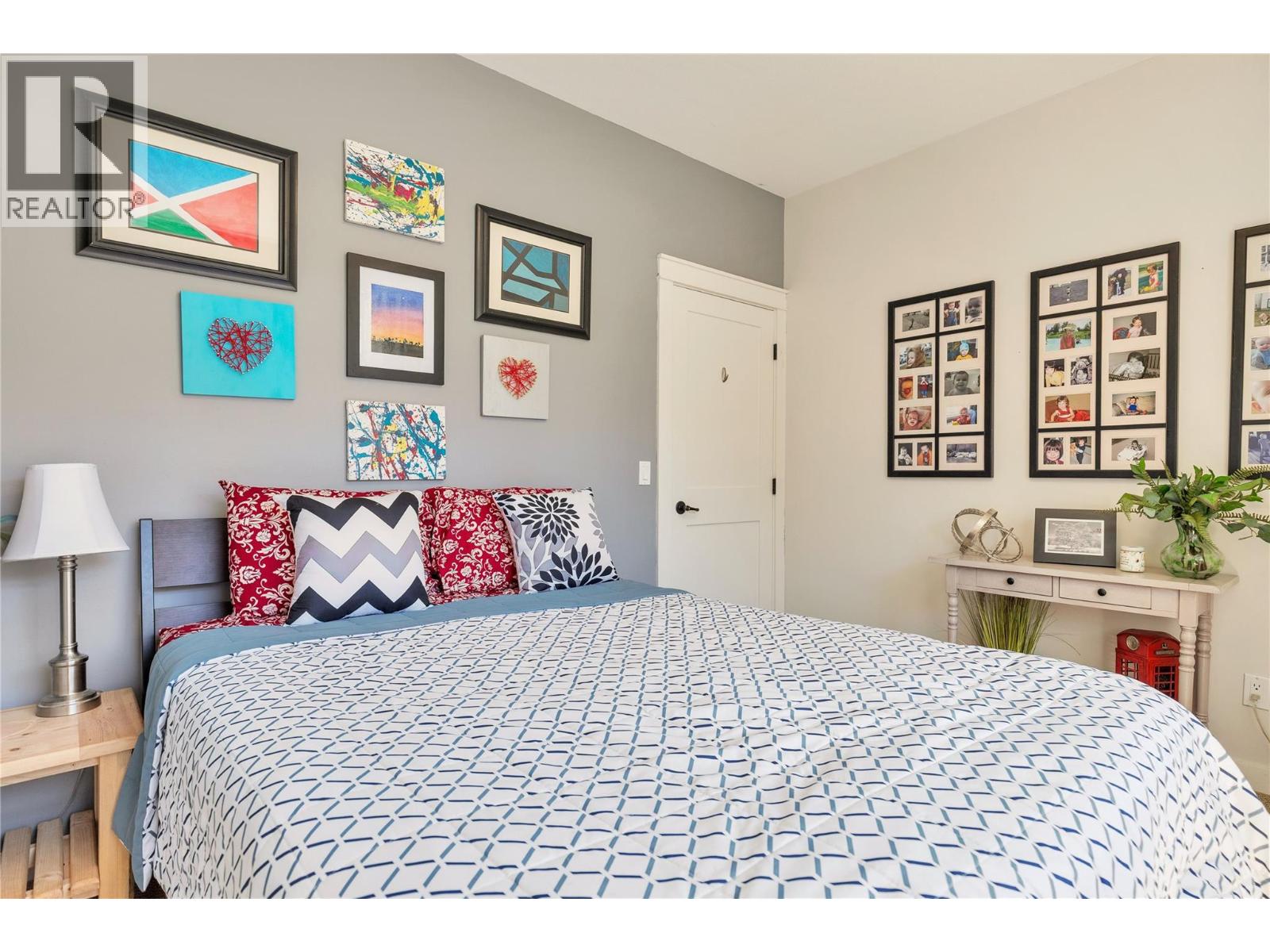 #122 511 Yates Road - 23