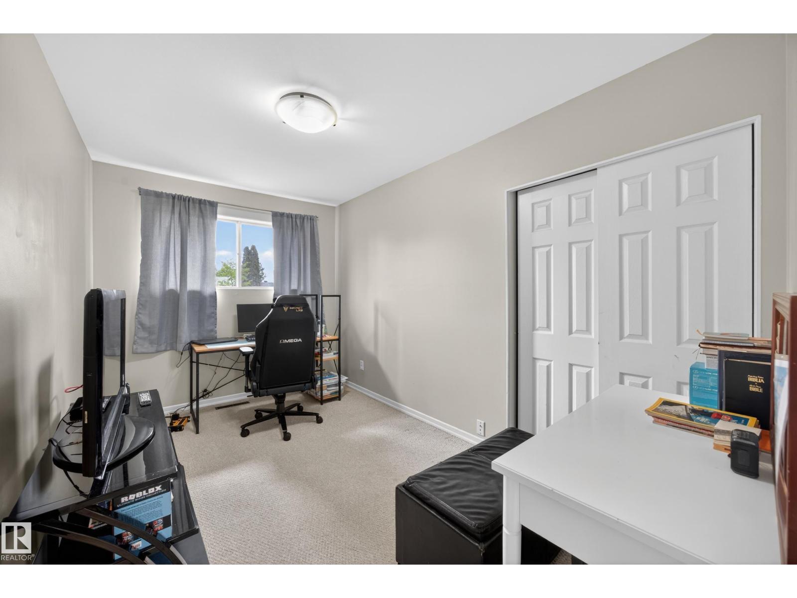 5216 104A ST NW - 16