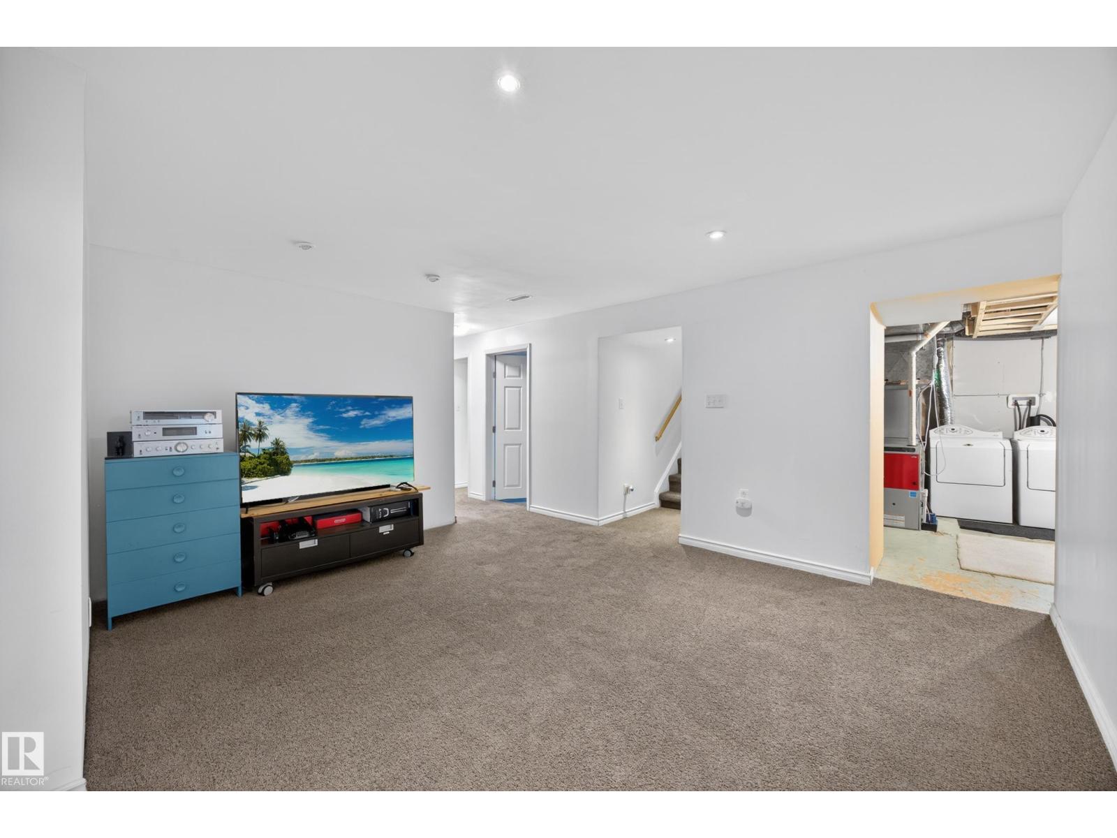 5216 104A ST NW - 27