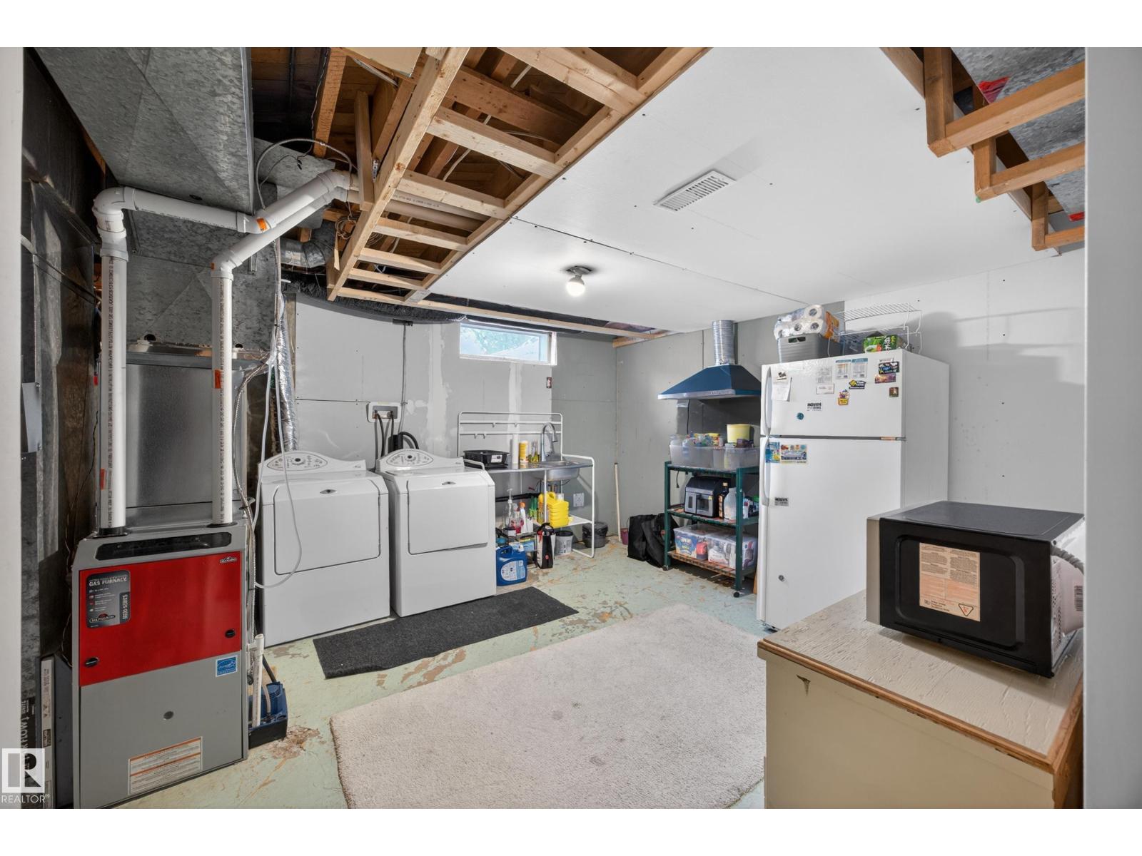 5216 104A ST NW - 31