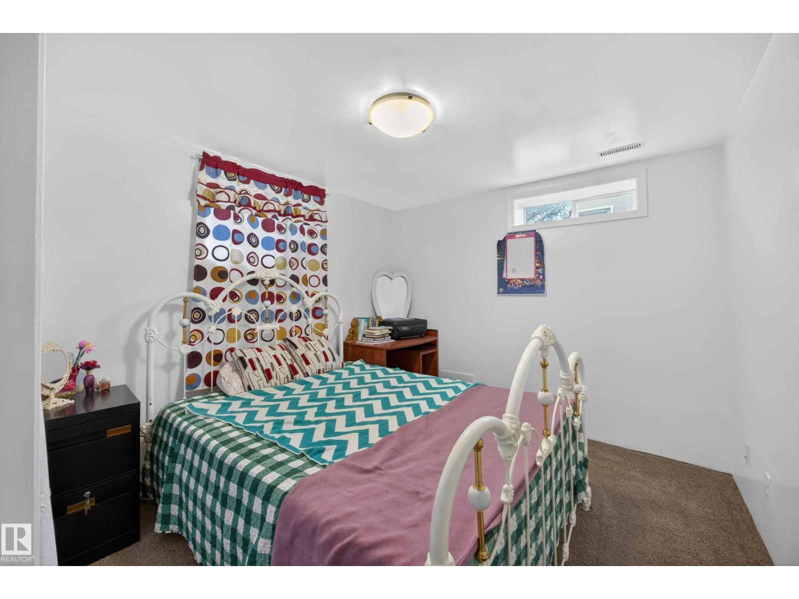 5216 104A ST NW - 40