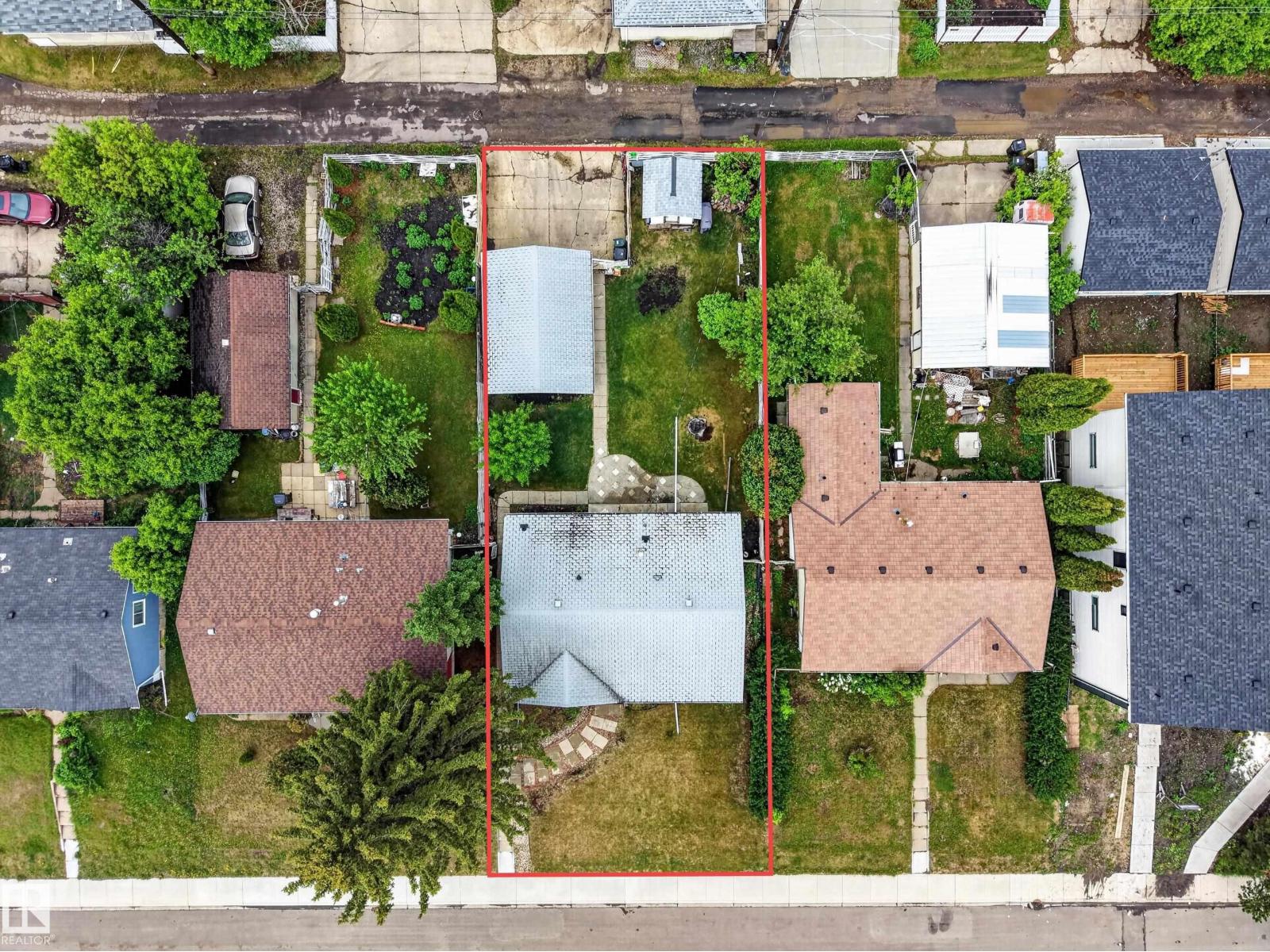 5216 104A ST NW - 55