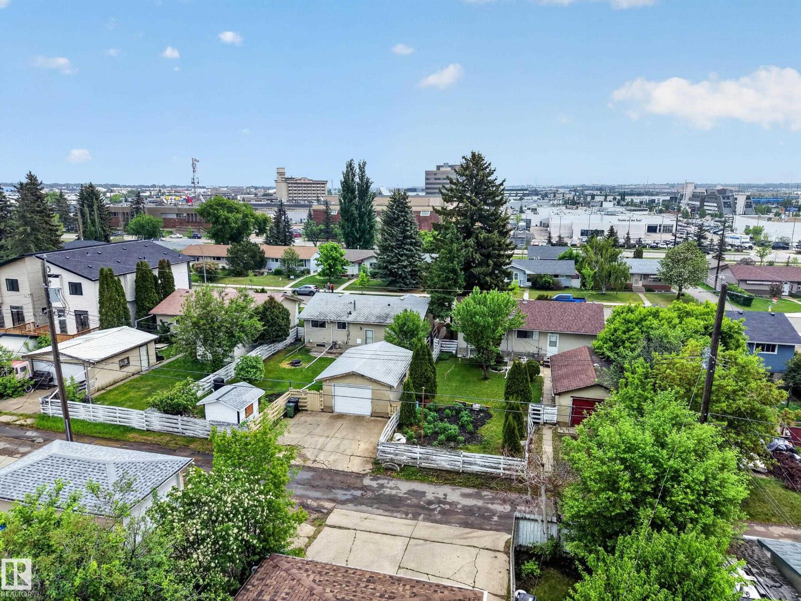 5216 104A ST NW - 58