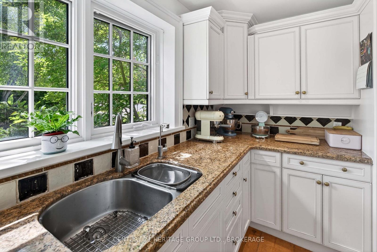 136 OLD DANFORTH ROAD - 25
