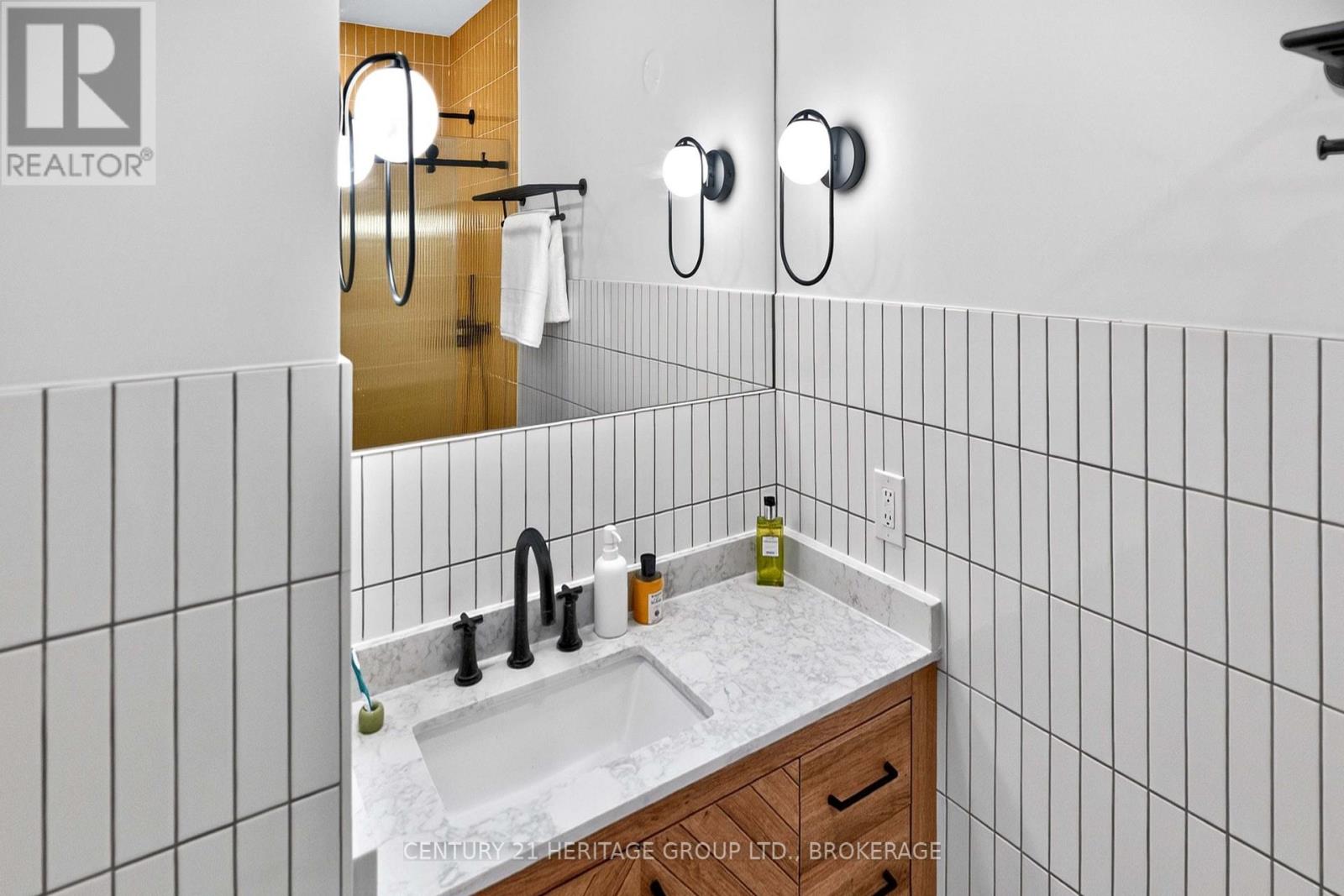 136 OLD DANFORTH ROAD - 36
