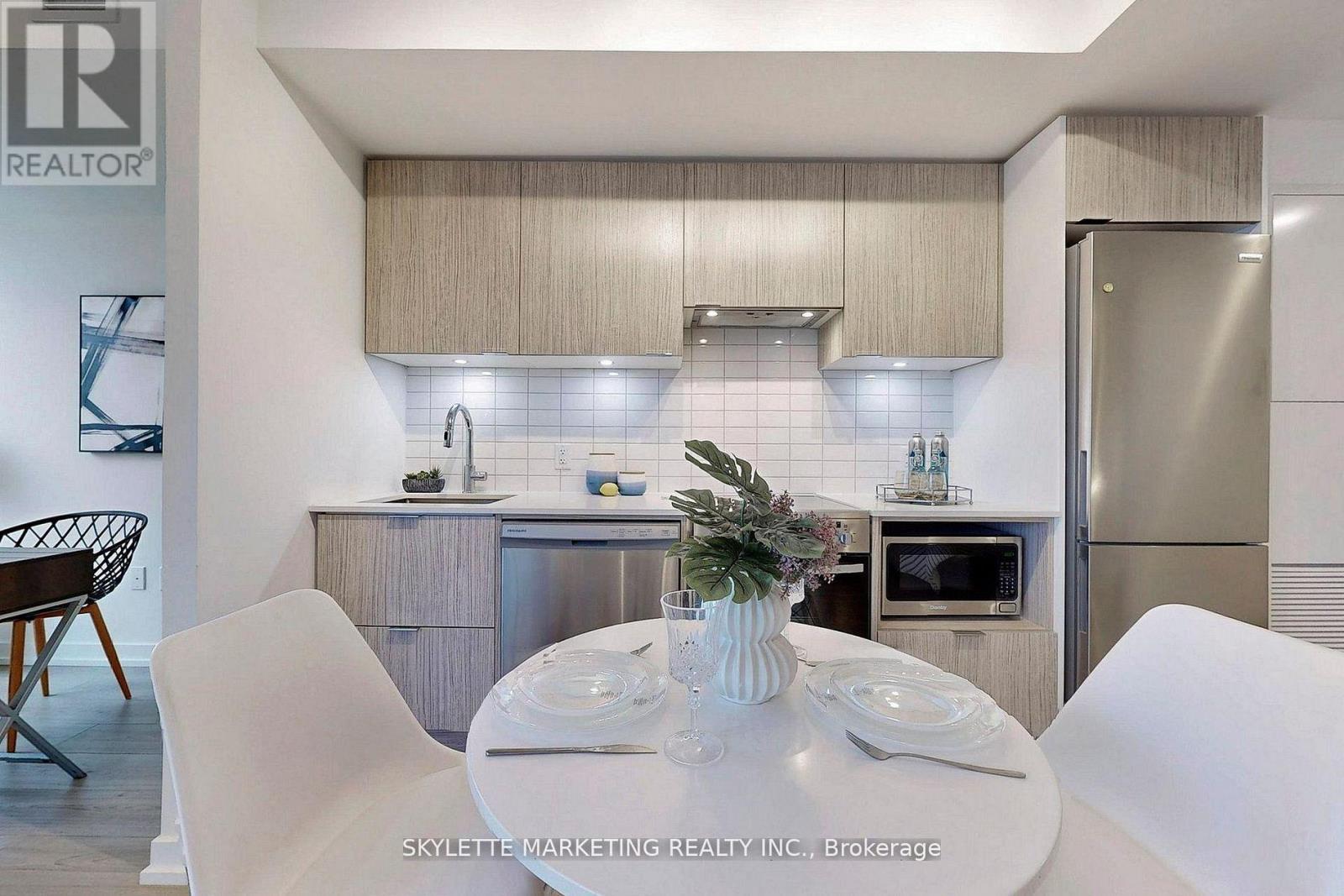 Listing photo of 3601 - 395 BLOOR STREET E