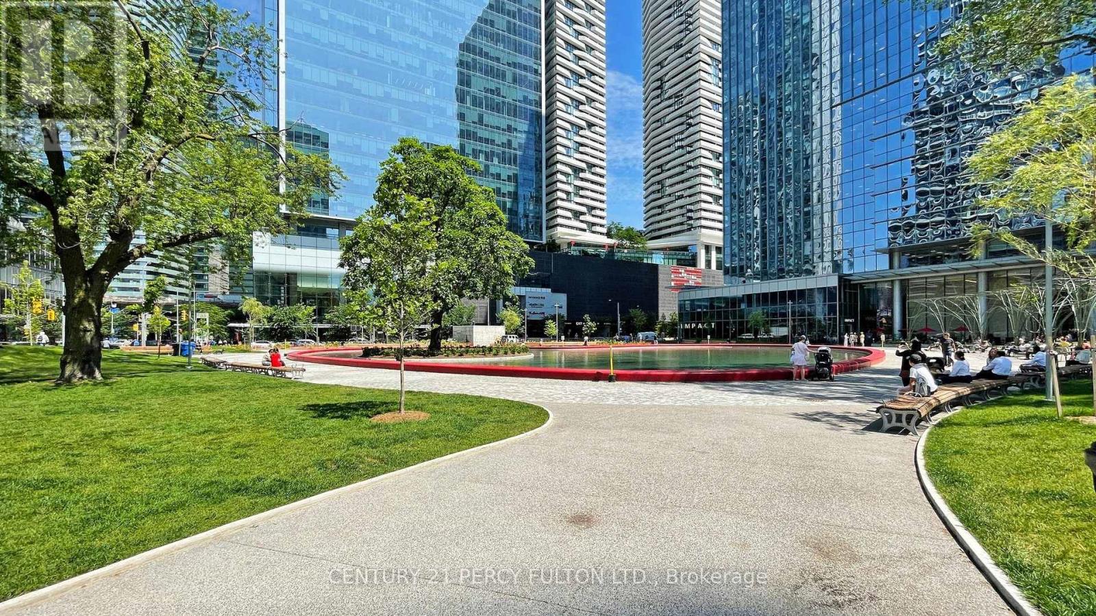 #6901 100 HARBOUR STREET - 36