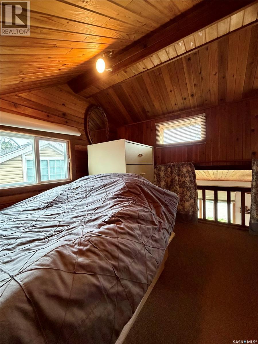 1515 Finch - 10