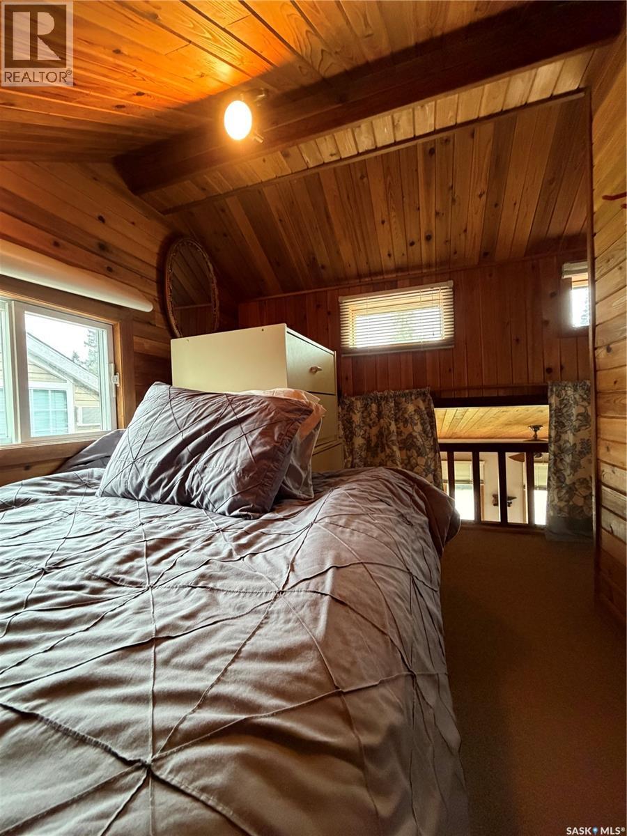 1515 Finch - 9