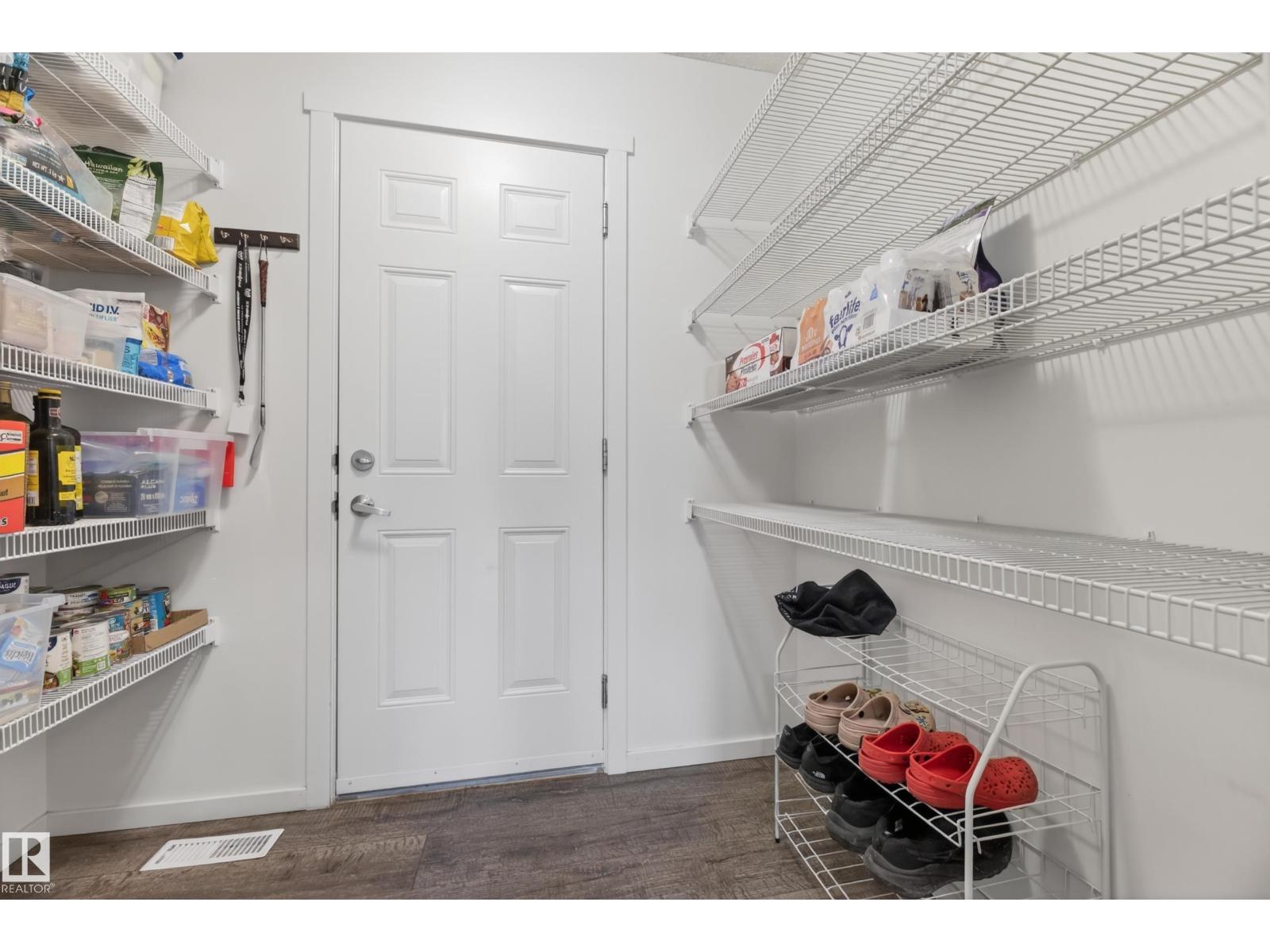 7626 ELLESMERE WY — photo 11