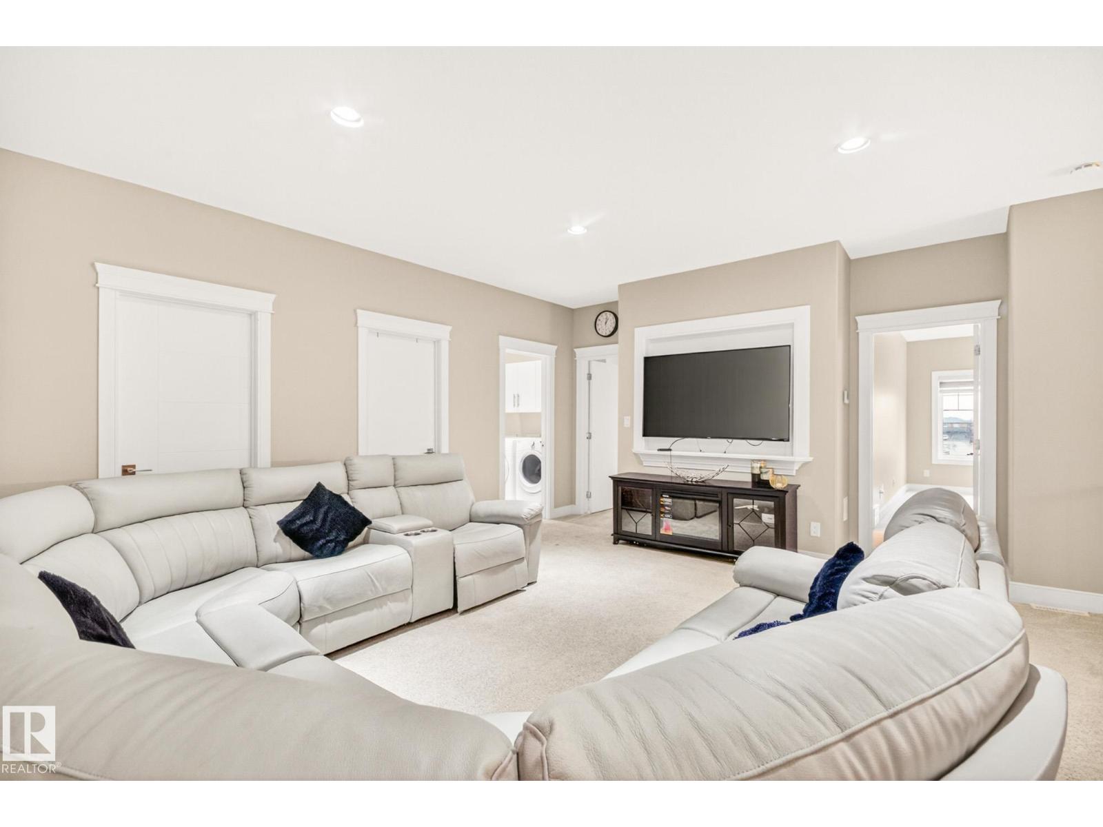 5803 32 ST NE - 22