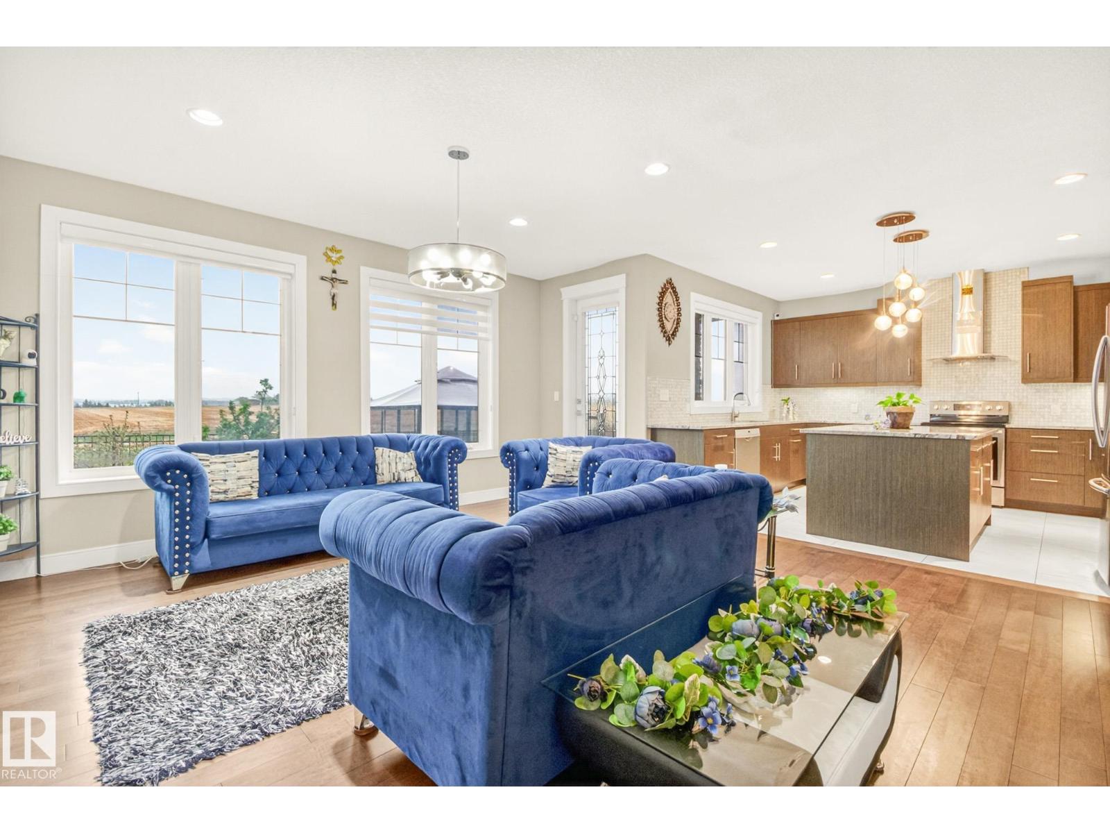 5803 32 ST NE - Image 3